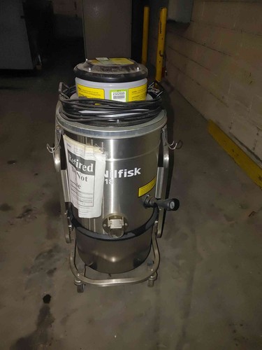 Nilfisk industrial vacuum - industrial,