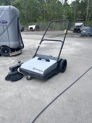 Nilfisk select sweep - select,